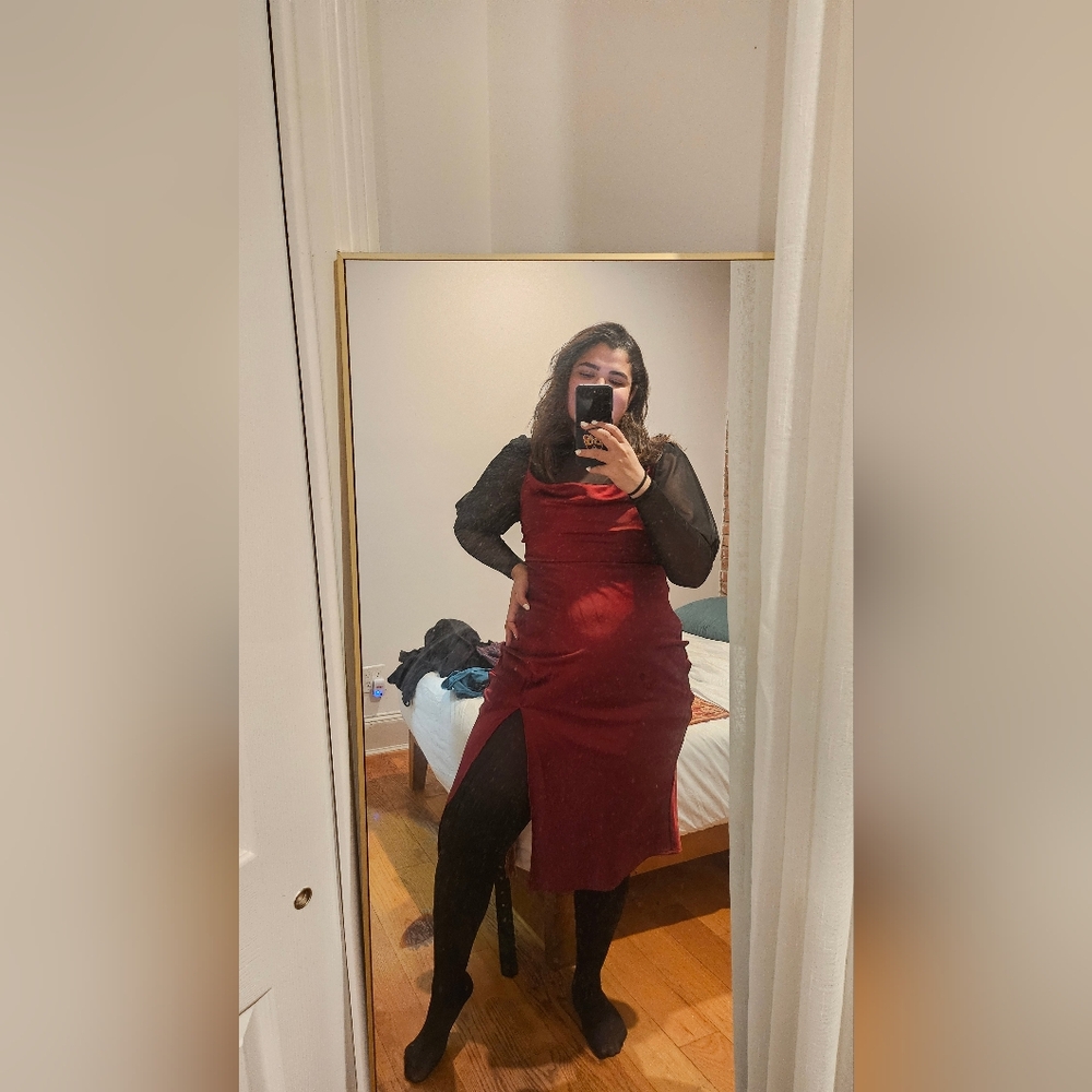 FOREVER 21 - Red dress